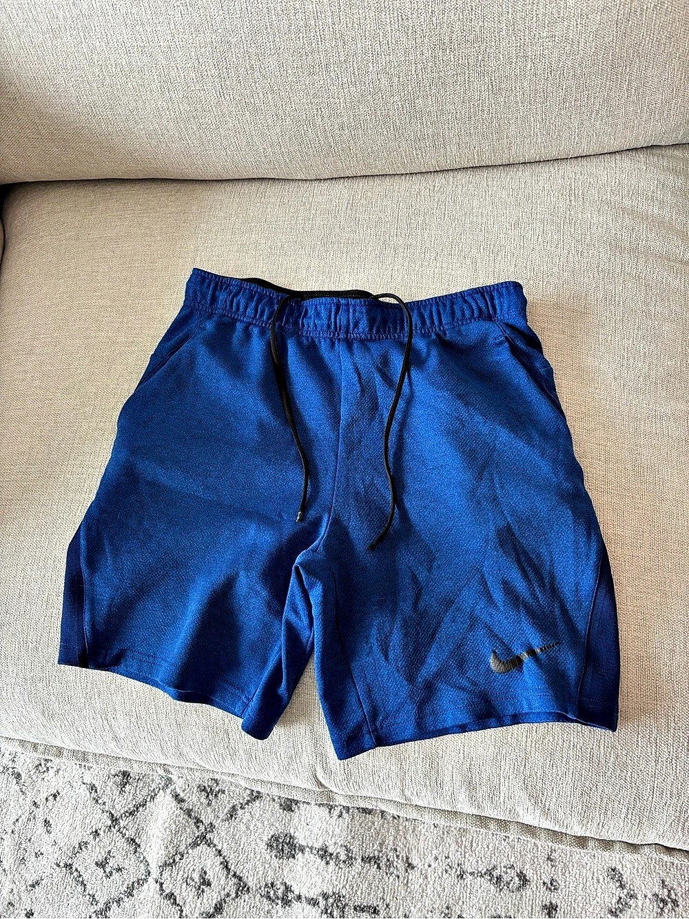 Nike Athletic Shorts in Blue Like New
